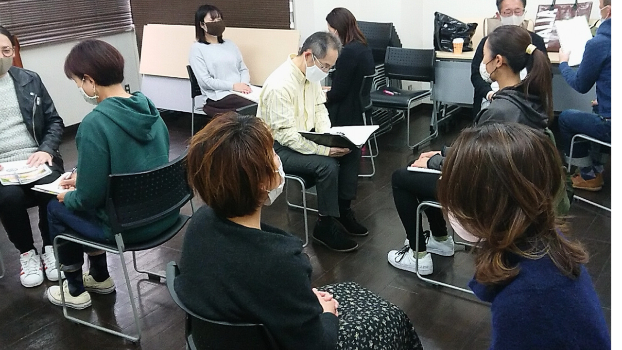 NLPプラクティショナー講座のワーク風景
